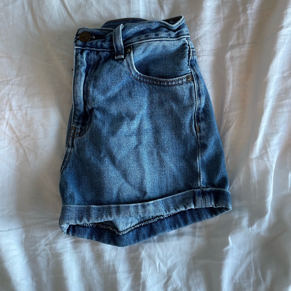 american eagle mom shorts